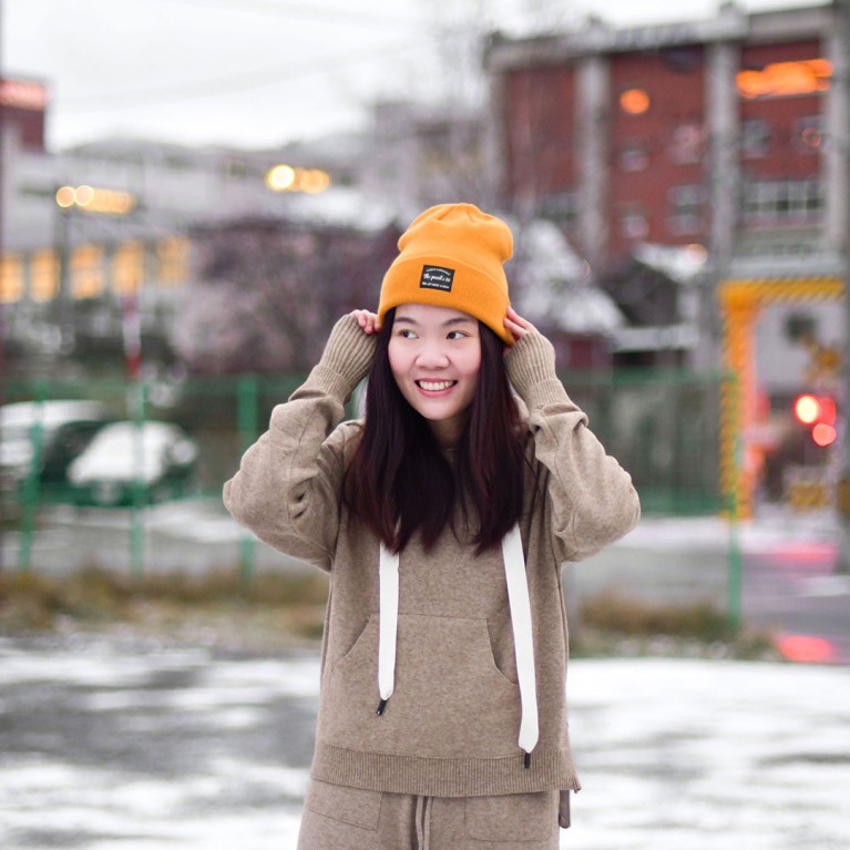 The pencil beanie (ดำ/น้ำตาล/เทา/แดง/ชมพู/เหลือง)