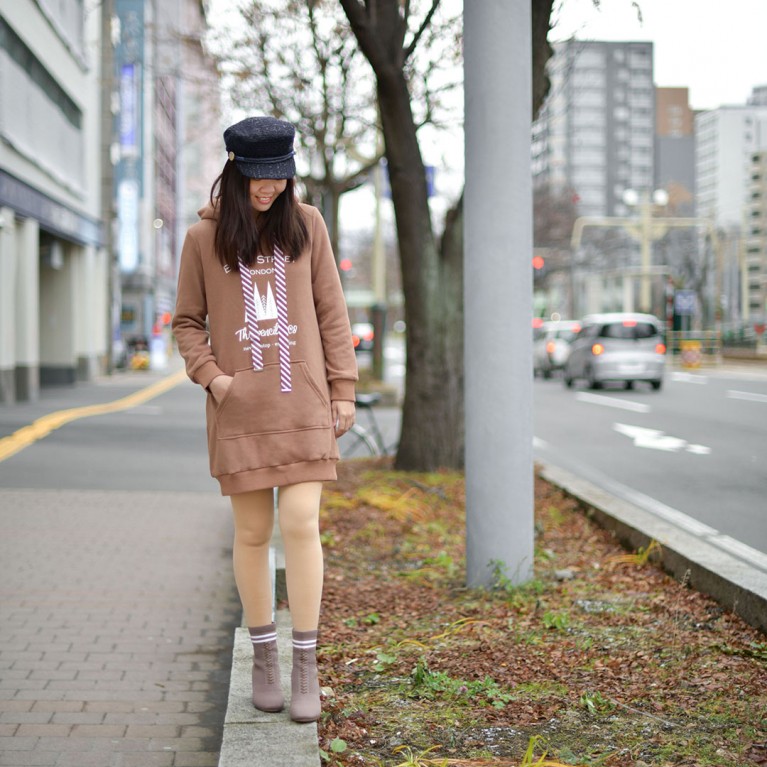 Bond street hoodie dress (ดำ/น้ำตาล/ชมพู)