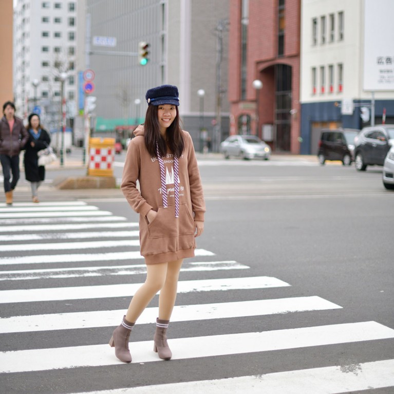 Bond street hoodie dress (ดำ/น้ำตาล/ชมพู)