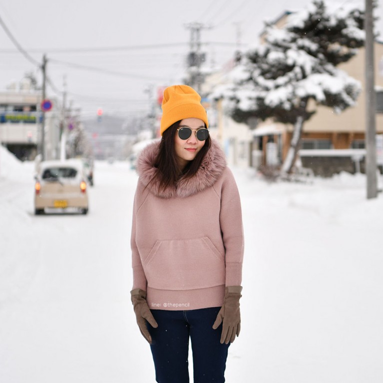 Foxy sweater (แอชบลาวน์/ดำ/เทา/น้ำตาลส้ม/ครีม)