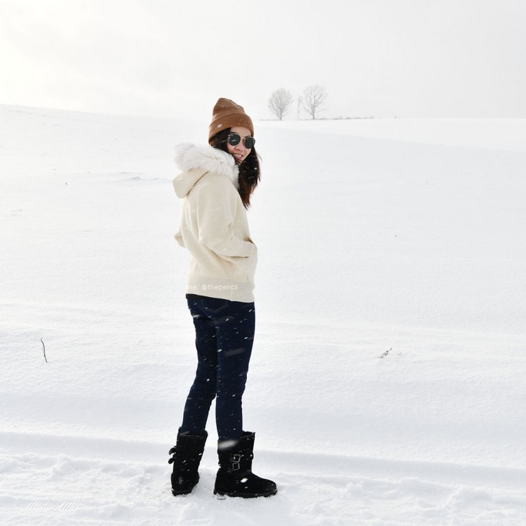 Foxy sweater (แอชบลาวน์/ดำ/เทา/น้ำตาลส้ม/ครีม)