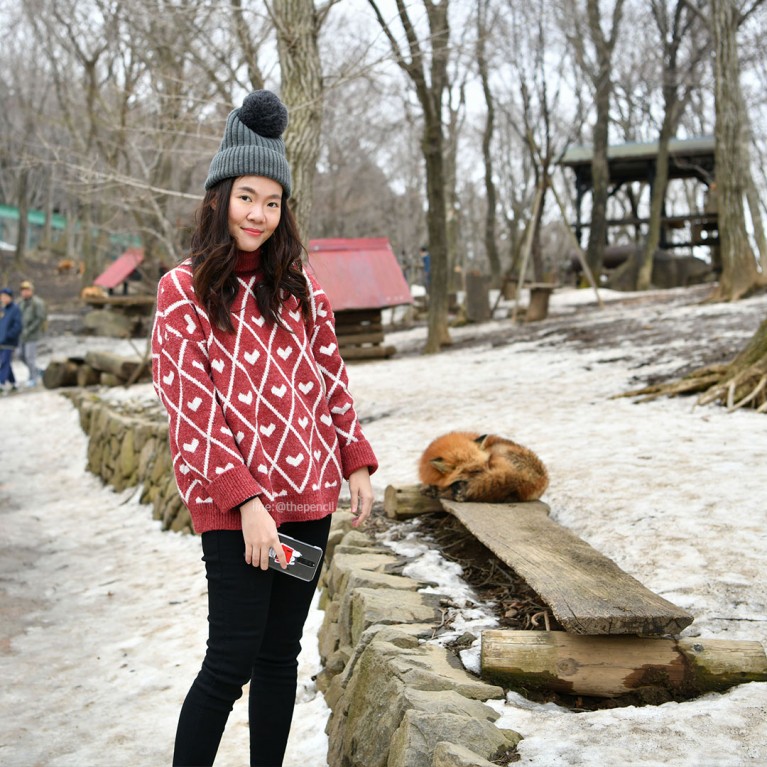 Hearts a lot sweater (แดง/ฟ้า/น้ำตาล)