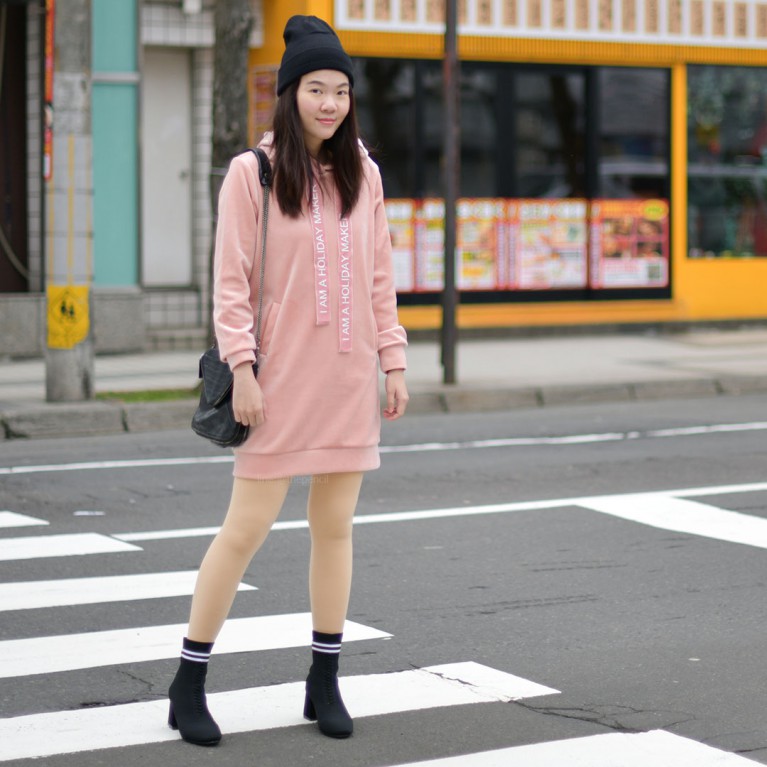 Holiday maker dress