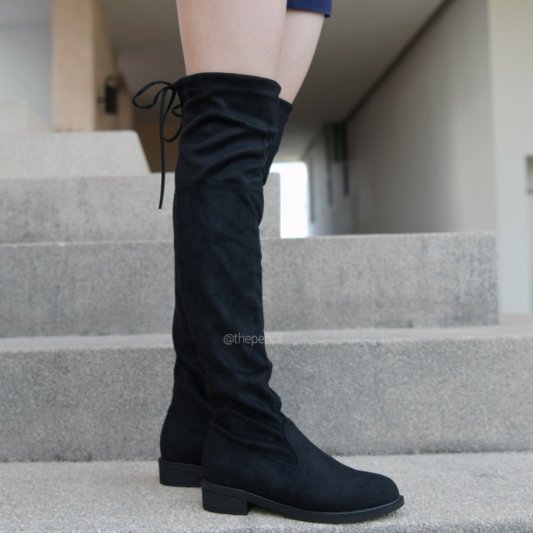 Bowtie boots