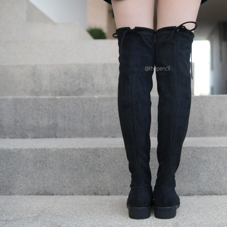 Bowtie boots