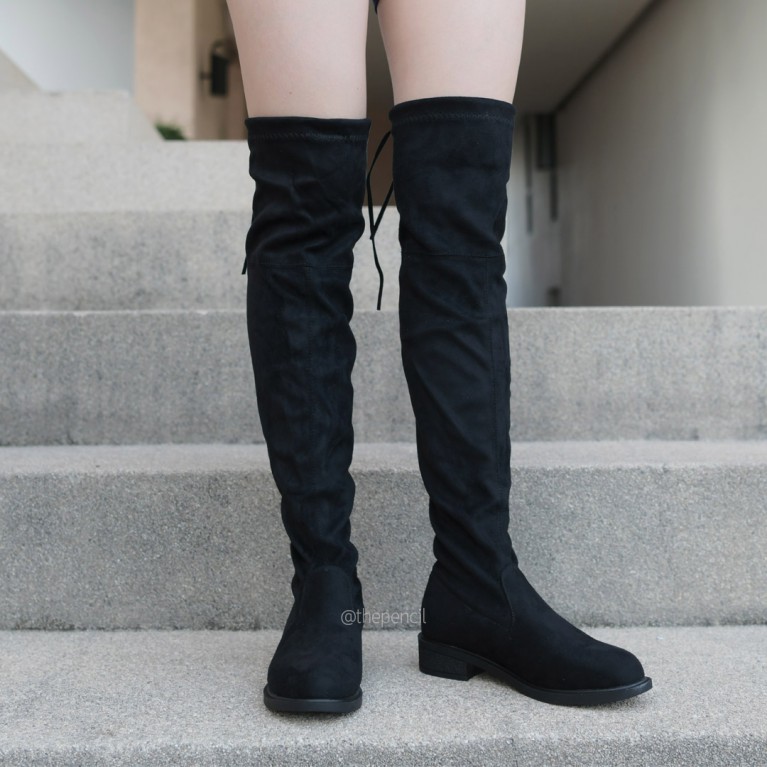 Bowtie boots