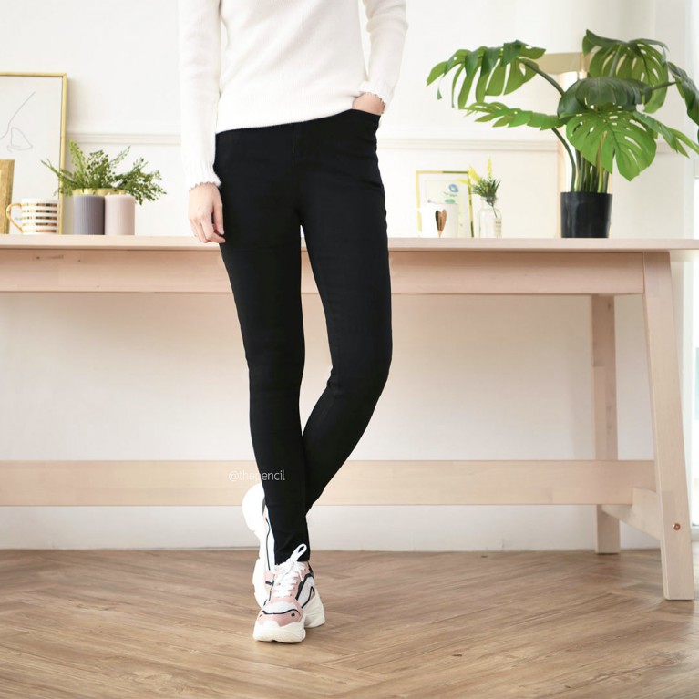 กางเกงบุขน Light Skinny