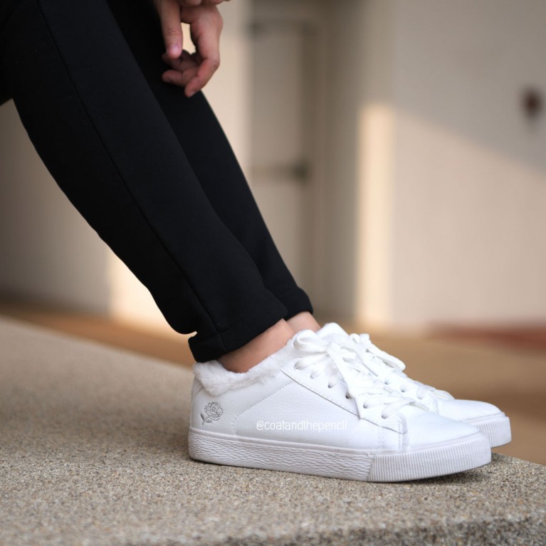All day warm sneakers