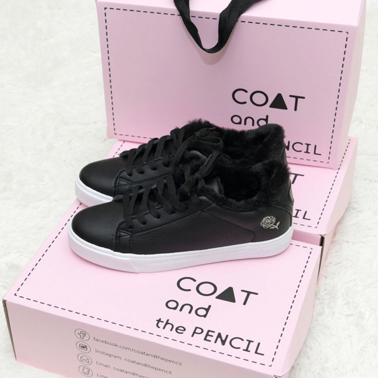 All day warm sneakers