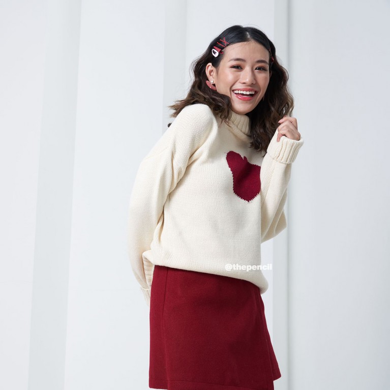 One heart sweater