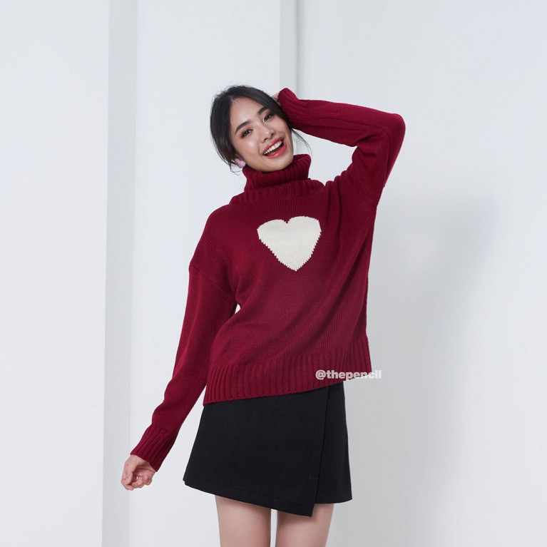 One heart sweater