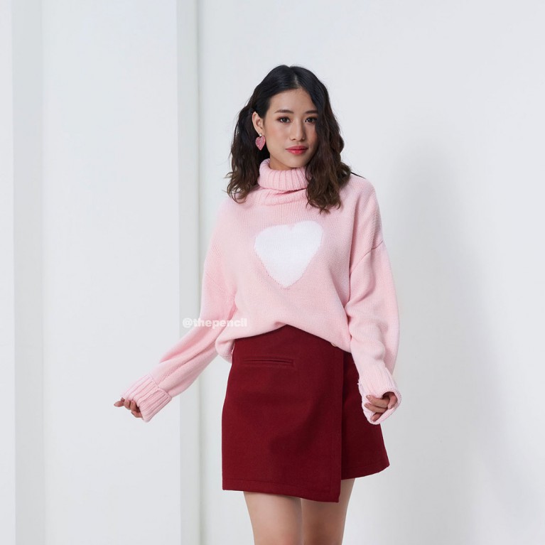 One heart sweater