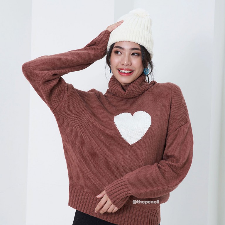 One heart sweater