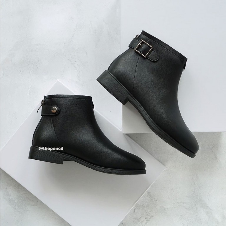Gentle Angle Boots
