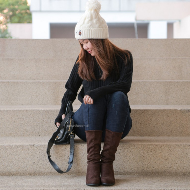 Hand knit sweater 2  (ดำ/ขาว/เทา/ครีม/ฟ้า/ชมพู)